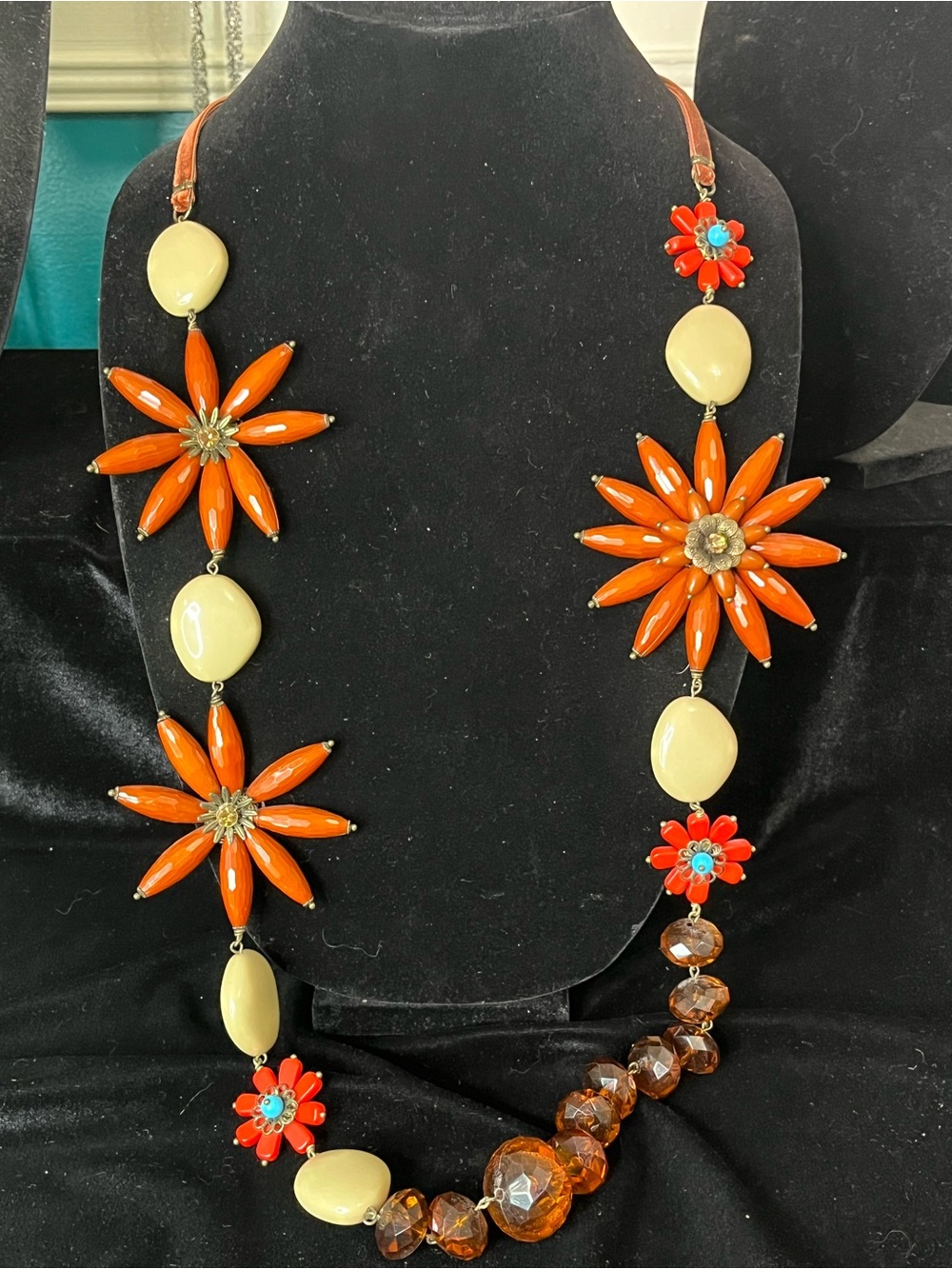 Joan Rivers Orange and Cream Boho Floral Statement Necklace 1709